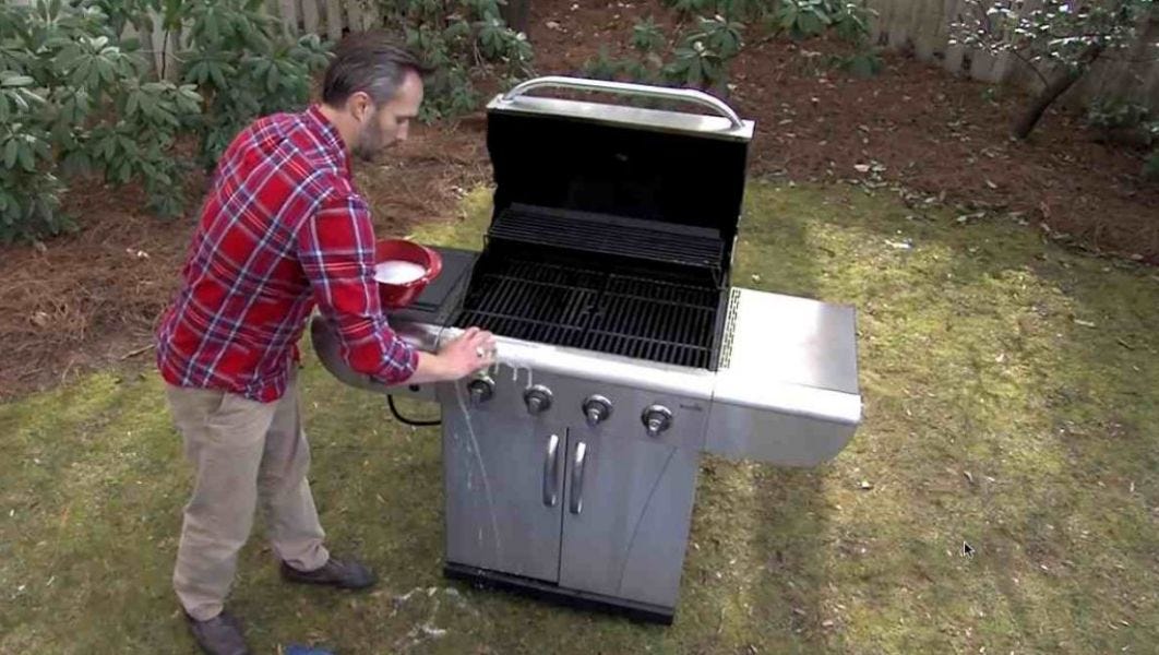 Himlen Brink halvkugle Fjernelse af rust med almindelige husholdingsmidler | Char-Broil®